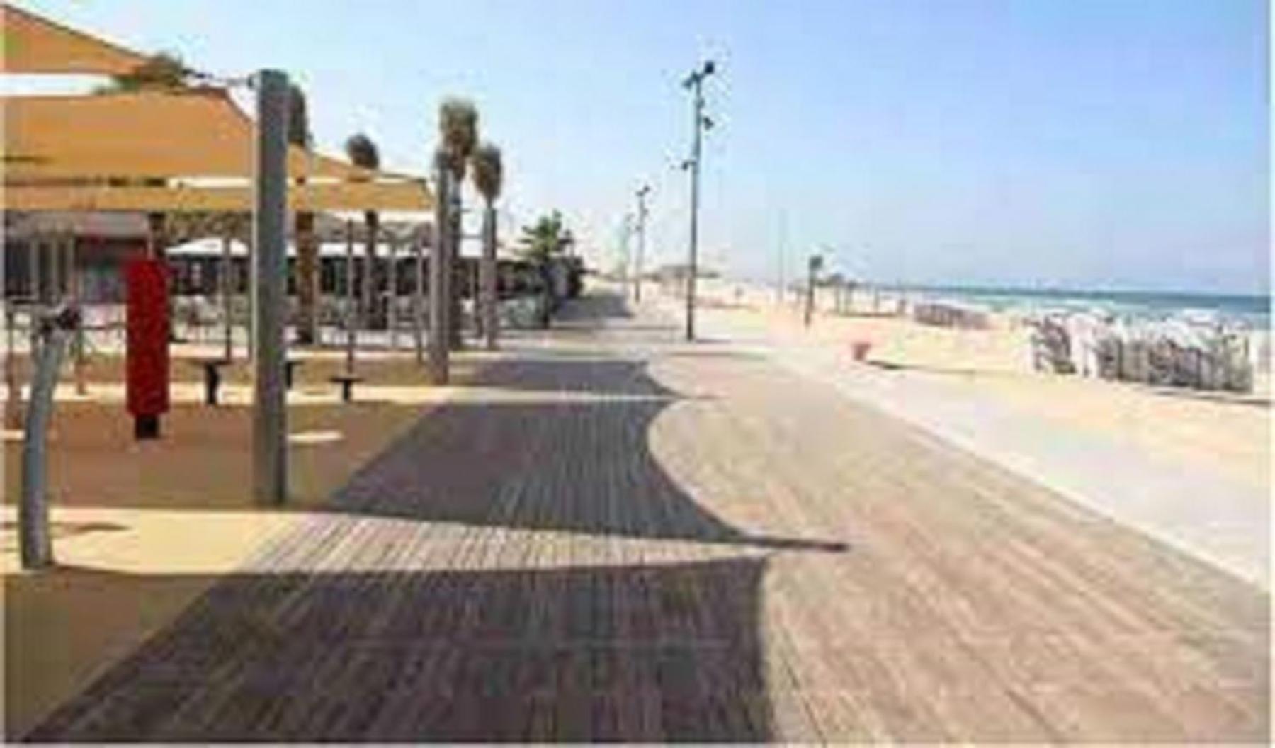 Spat Beach Бат Ям Екстериор снимка